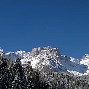 https://al-belvedere.hotelinveneto.com